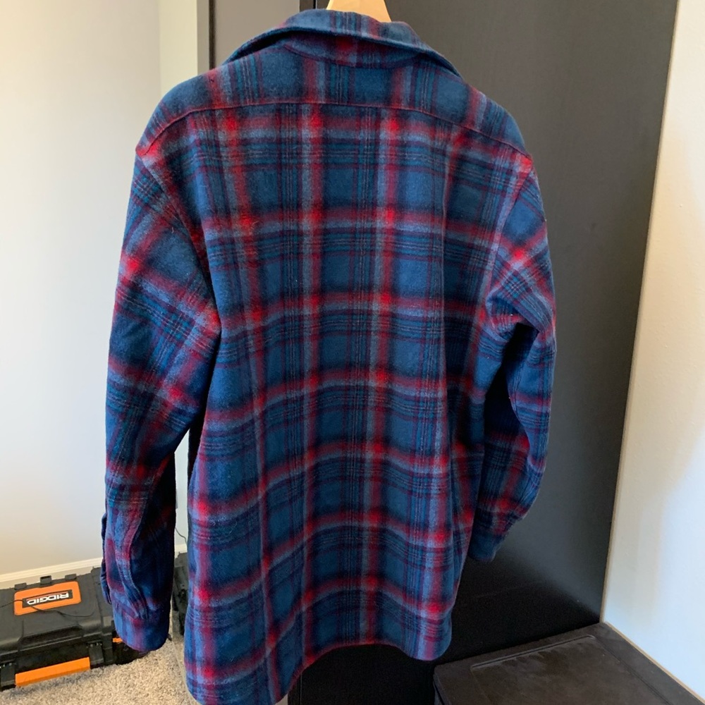 Pendleton flannel - Picture 3 of 3